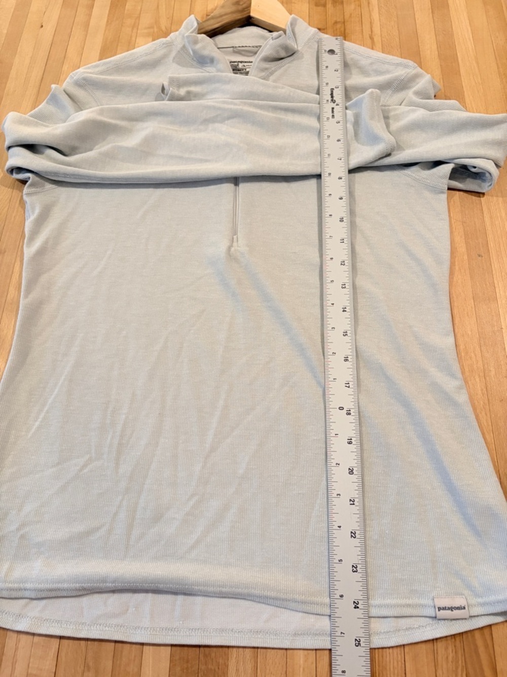 Patagonia Capilene Baselayer Light Blue Quarter Zip Lightweight Long Sleeve Top - Picture 6 of 6